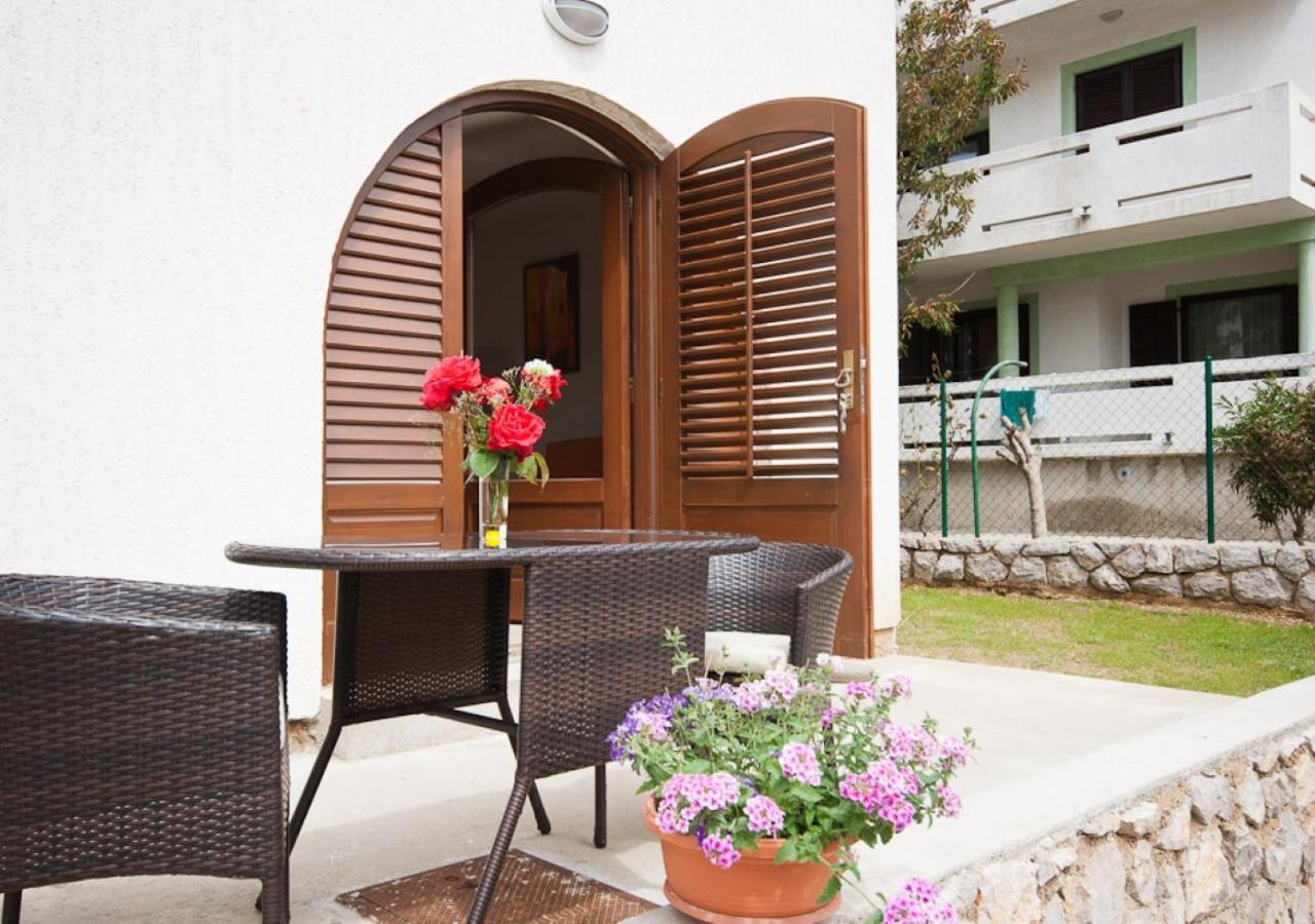 Apartments Bozo باشْكا المظهر الخارجي الصورة